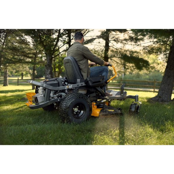 Cub Cadet Ultima ZT1 107 zero-turn vrtni traktor kosilica 107 cm - Slika 6